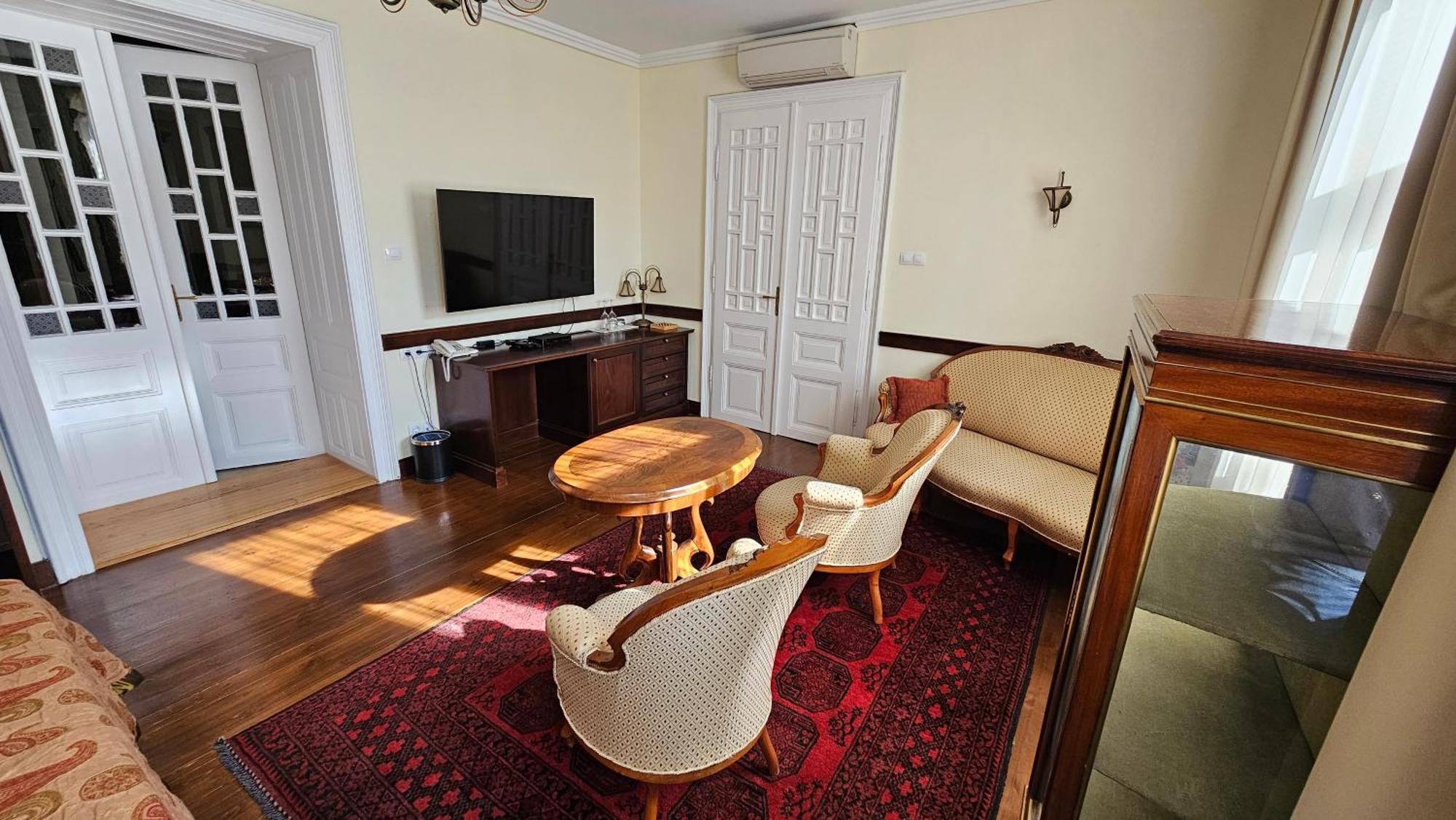 Bártfay Udvarház Tállya Exterior foto